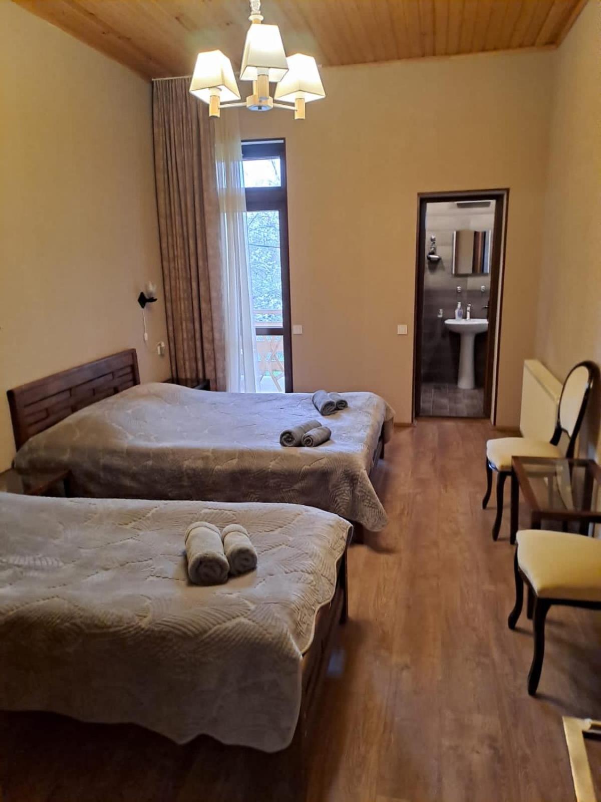 Guest House Kaldani Местия Екстериор снимка