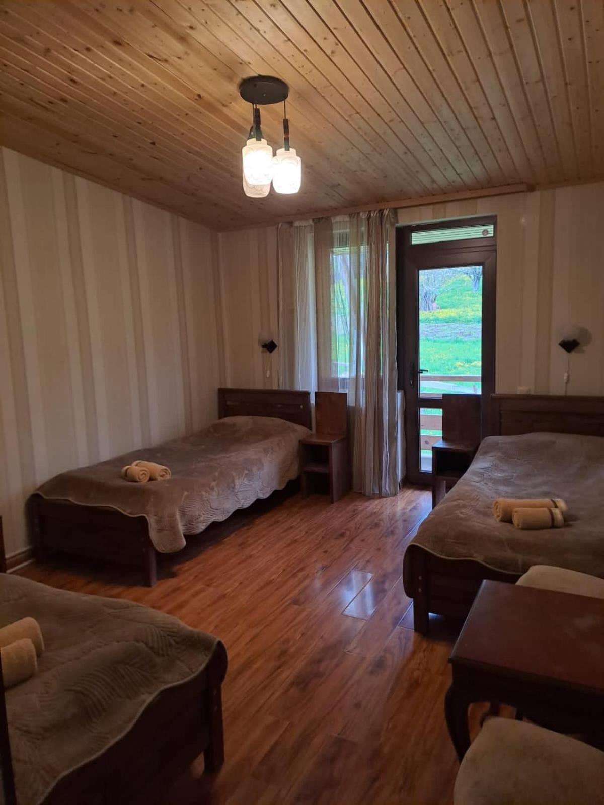 Guest House Kaldani Местия Екстериор снимка