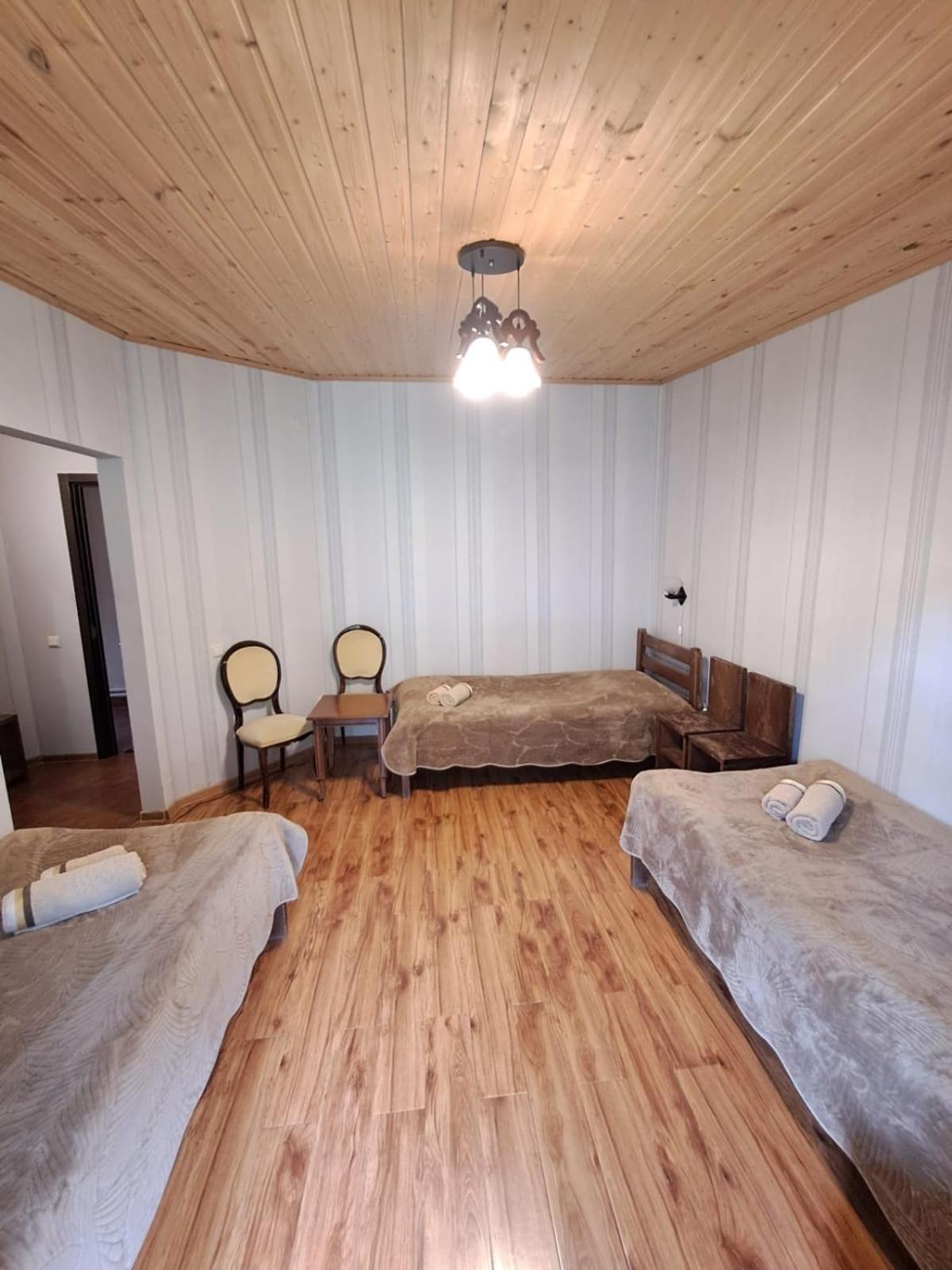 Guest House Kaldani Местия Екстериор снимка