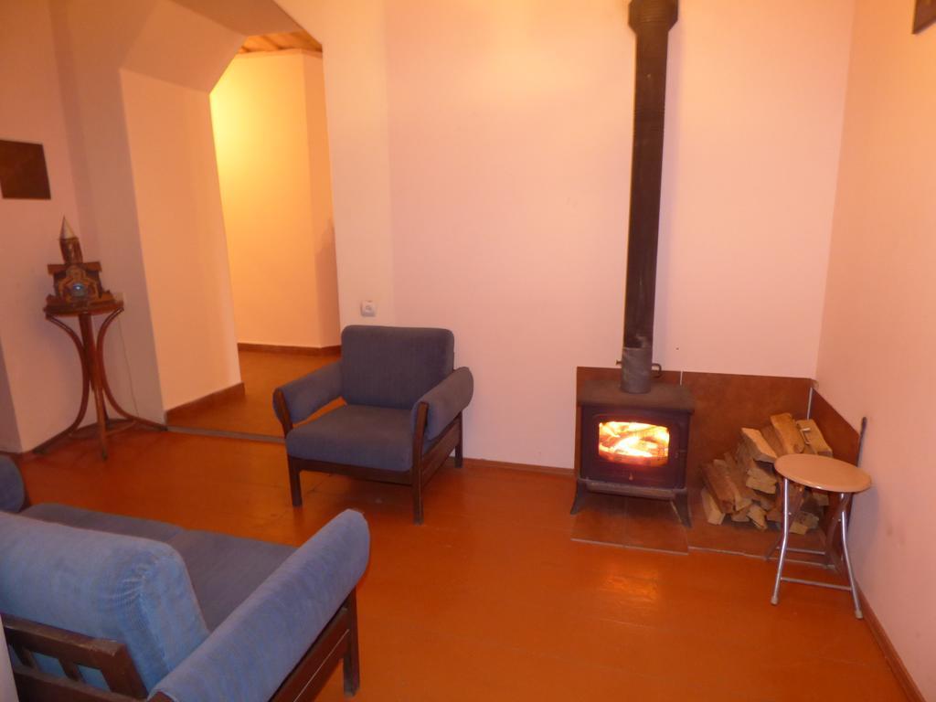 Guest House Kaldani Местия Екстериор снимка